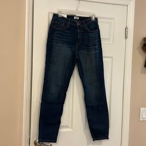 NWT Judy Blue Handsand Relaxed Fit Jeans